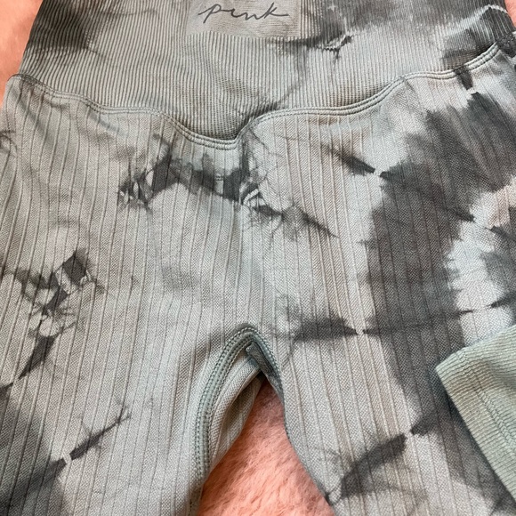 Pink leggings set w shirt - Picture 3 of 3